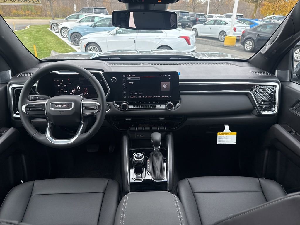 New 2026 GMC Canyon Elevation image 6