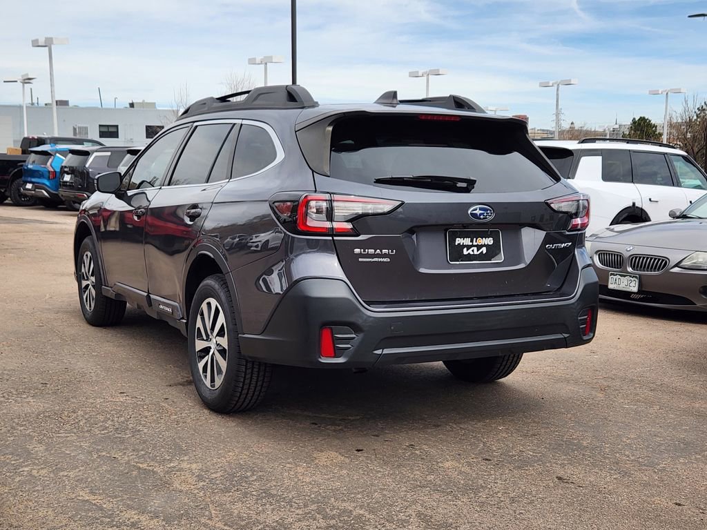 Used 2022 Subaru Outback Premium AWD/4WD image 7