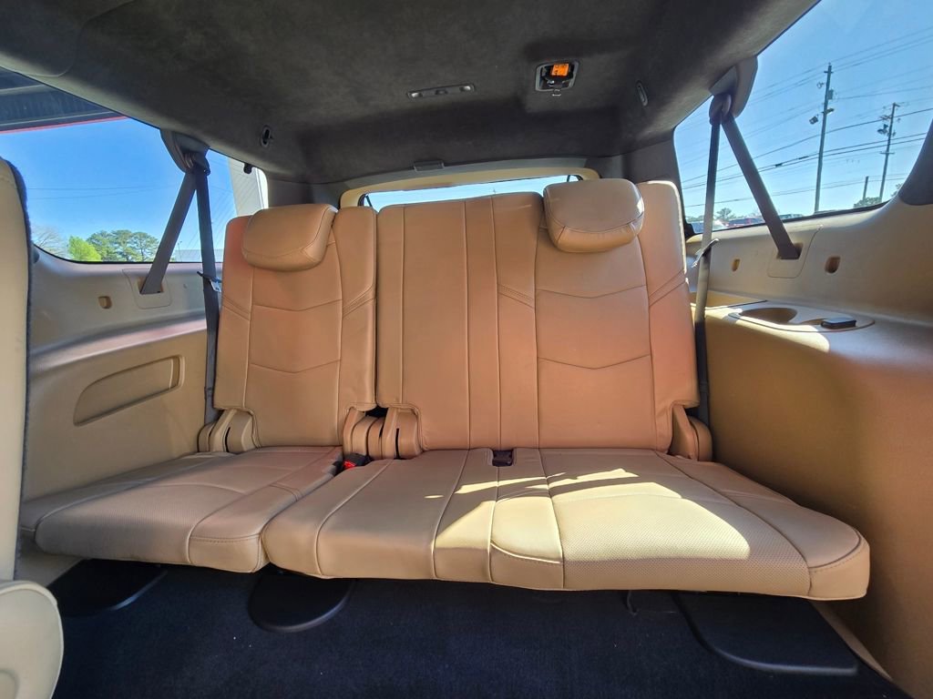 Used 2019 Cadillac Escalade ESV Platinum image 22