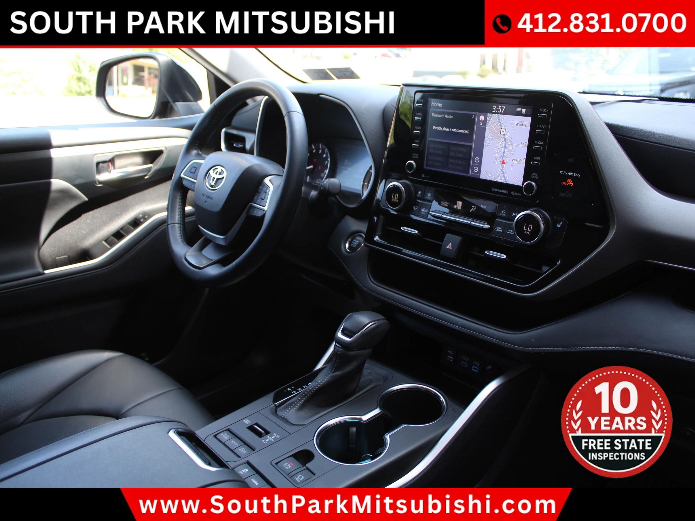 Used 2022 Toyota Highlander XLE AWD/4WD image 10
