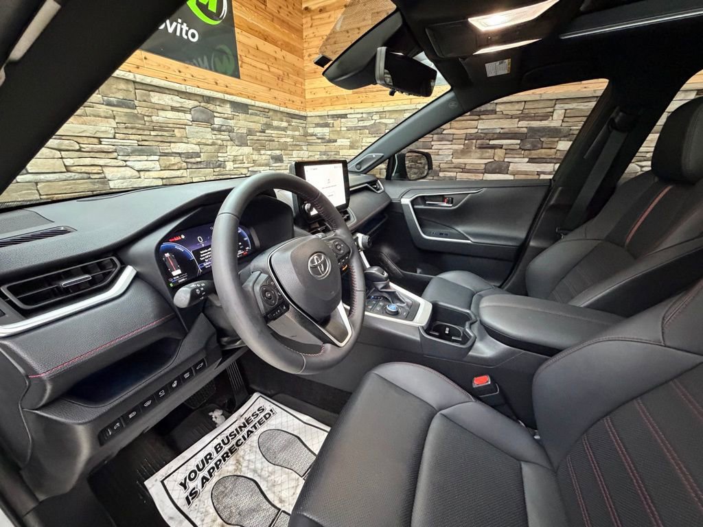 Used 2023 Toyota RAV4 XSE w/ Premium Package image 10