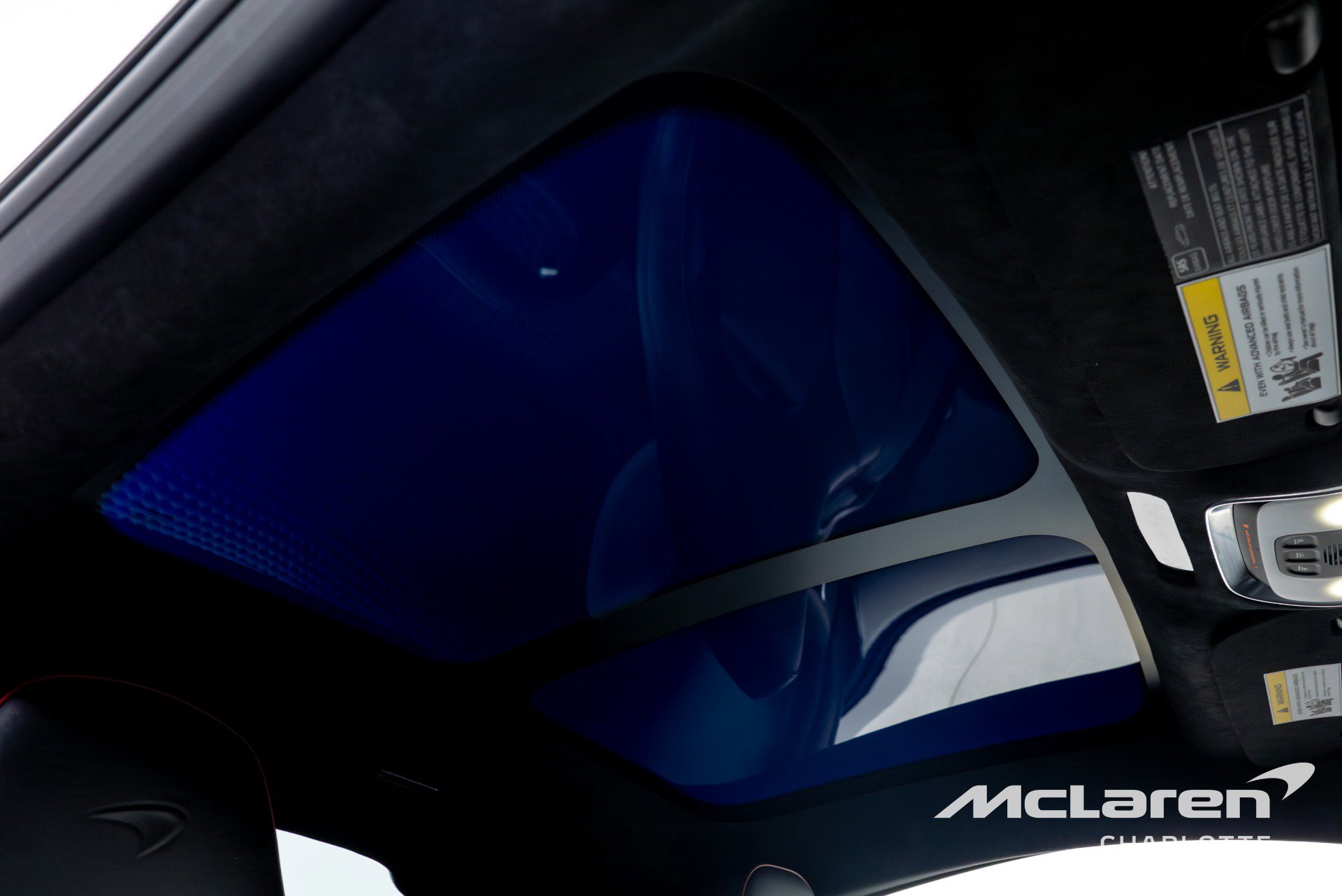Used 2023 McLaren GT RWD image 20