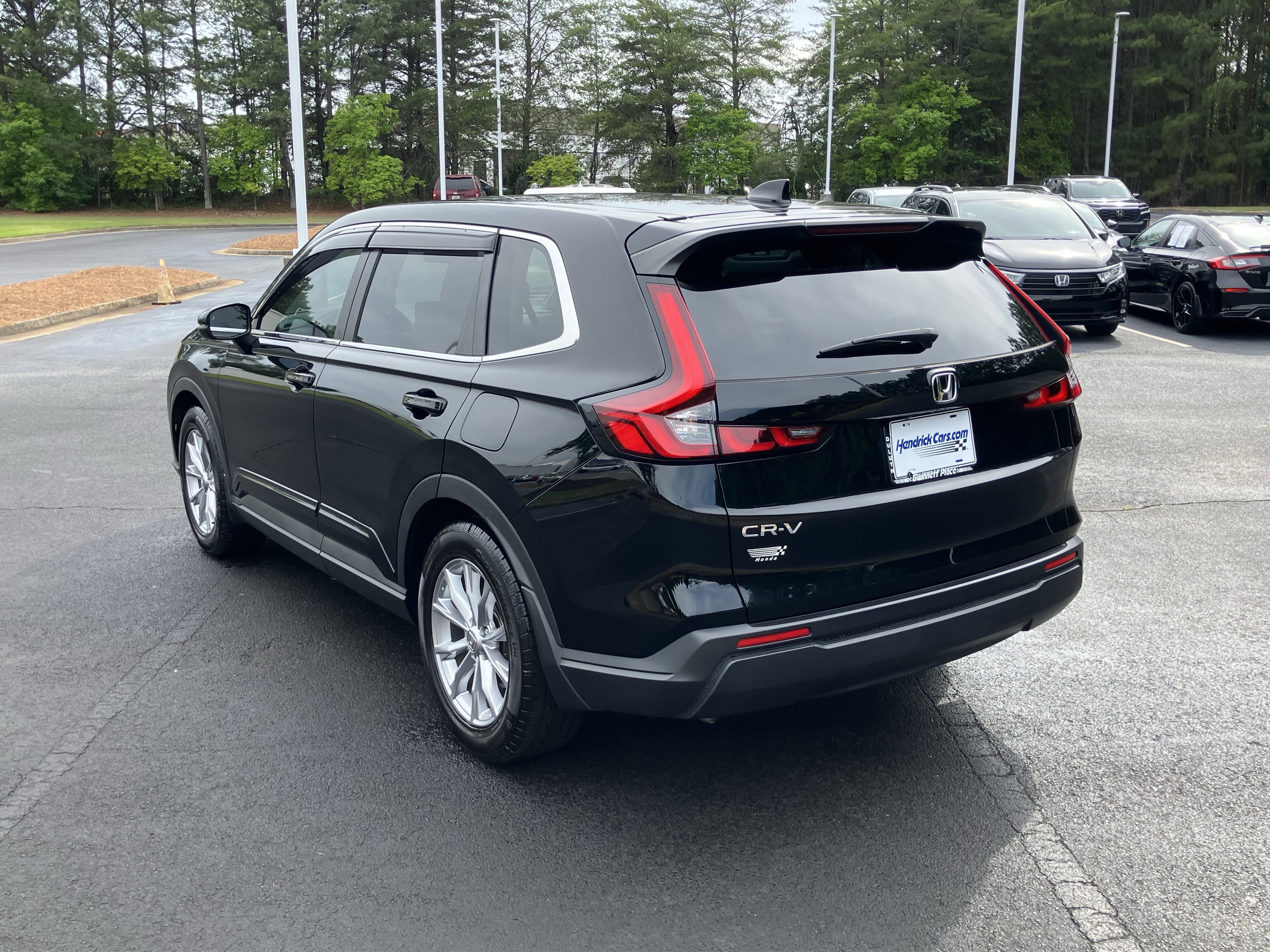 Used 2023 Honda CR-V EX image 8