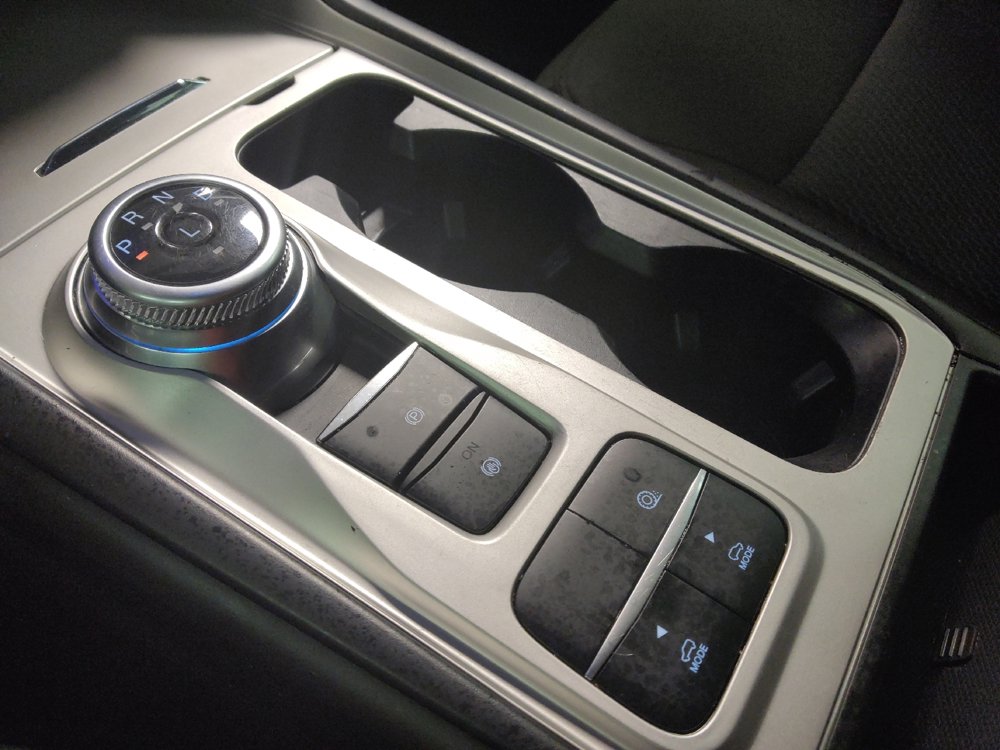 Used 2022 Ford Explorer XLT RWD image 26