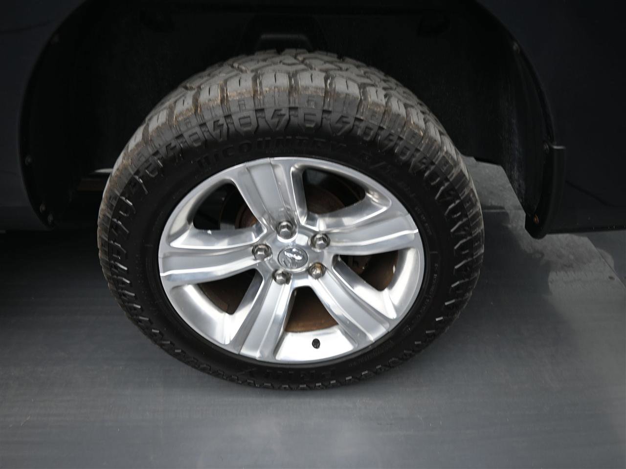 Used 2015 RAM 1500 Sport w/ Convenience Group AWD/4WD image 19