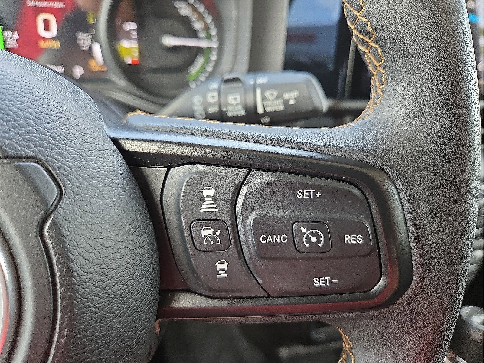 Used 2024 Jeep Wrangler Unlimited AWD/4WD image 18