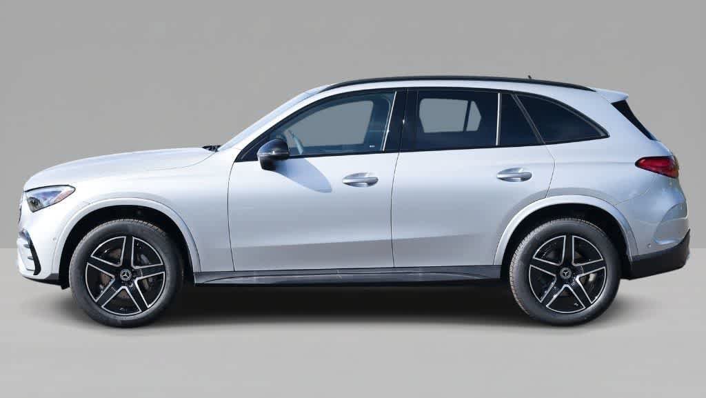 Used 2026 Mercedes-Benz GLC 300 4MATIC image 9