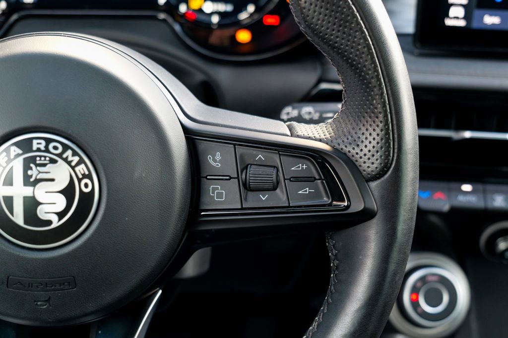 New 2024 Alfa Romeo Tonale Ti image 44