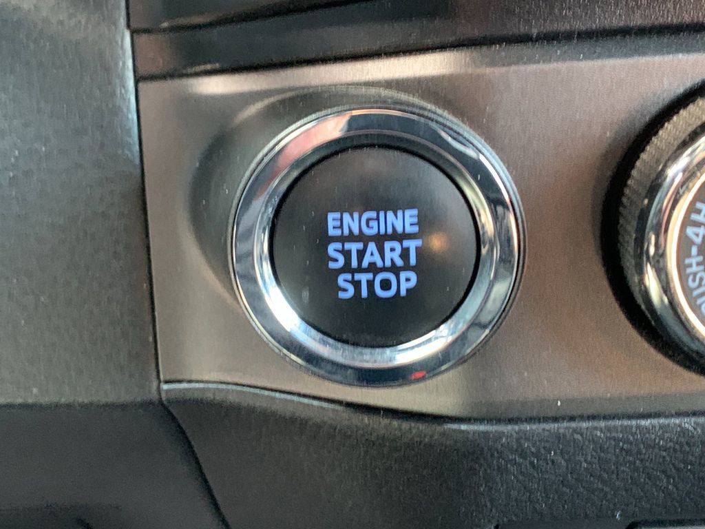 Used 2023 Toyota Tacoma TRD Off-Road image 24