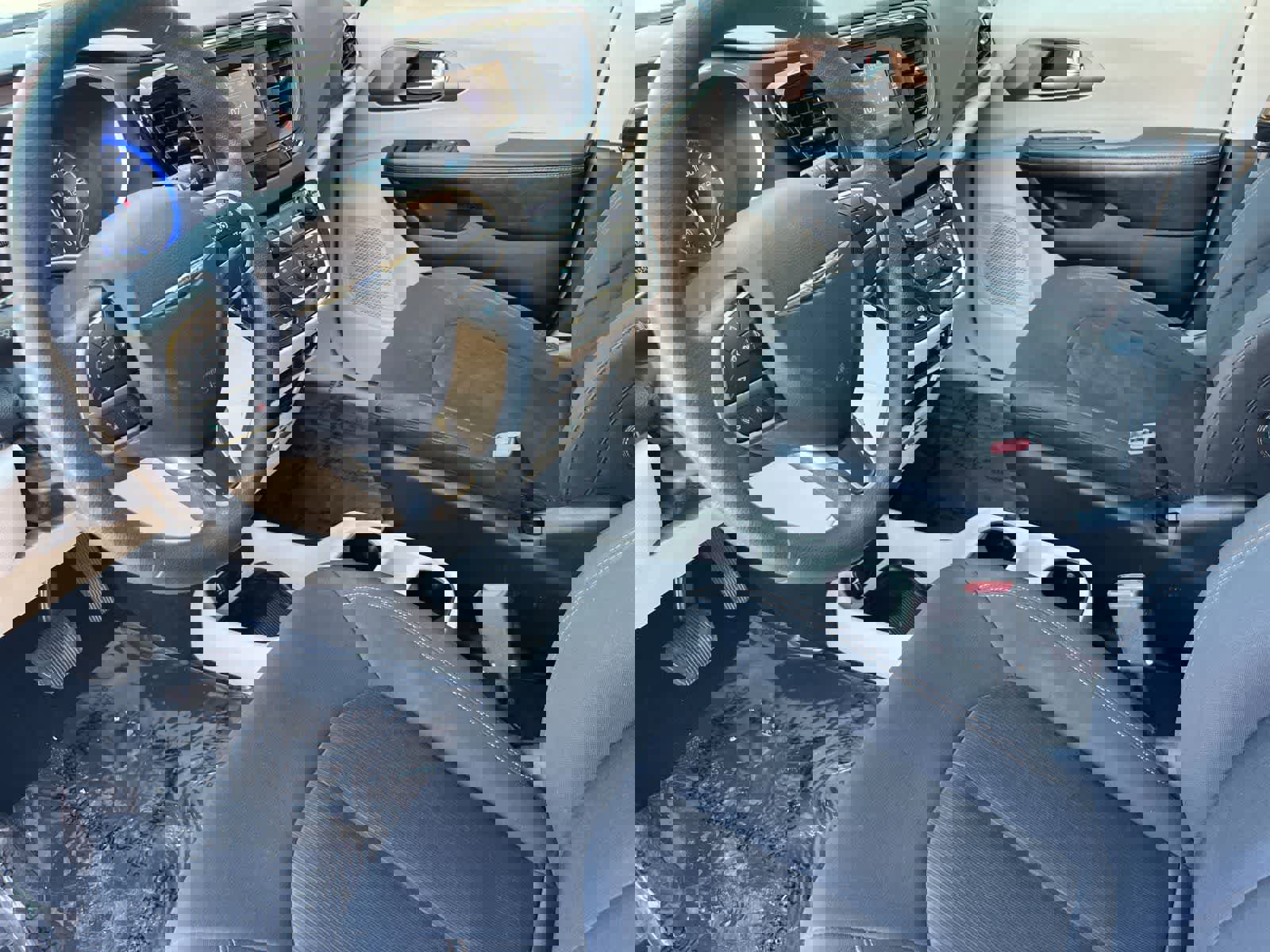 Used 2017 Chrysler Pacifica LX w/ Tire & Wheel Group image 12