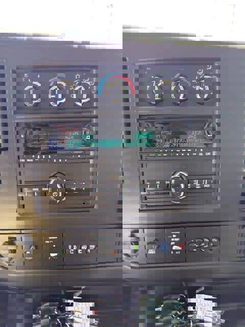 New 2025 Chevrolet Express 3500 w/ Power Convenience Package image 12