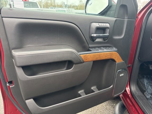 Used 2016 Chevrolet Silverado 1500 LTZ w/ LTZ Plus Package image 19