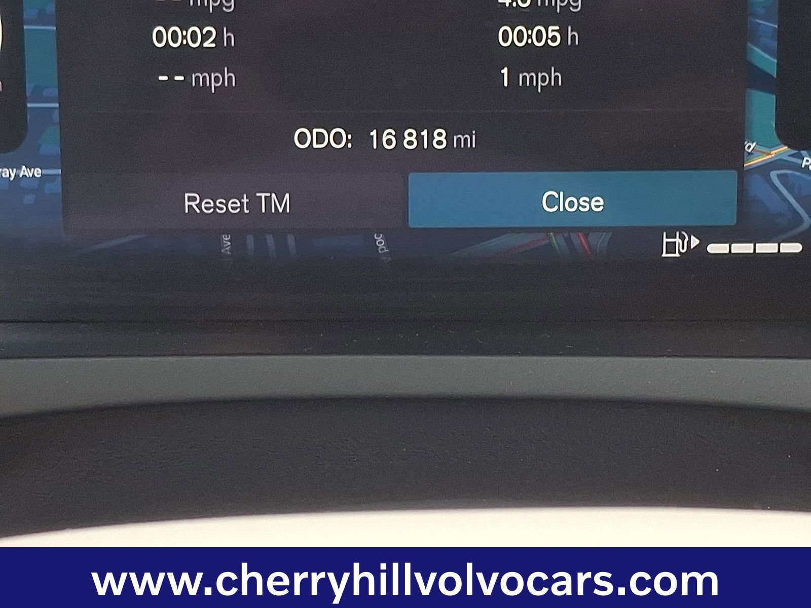 Certified 2023 Volvo V60 B5 Cross Country Plus w/ Climate Package image 21