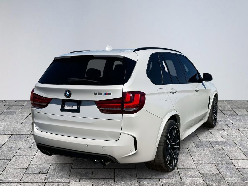 Used 2017 BMW X5 M image 7