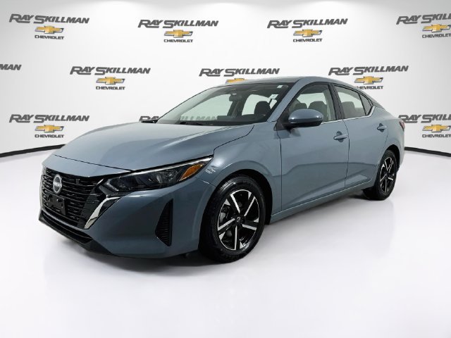 Used 2024 Nissan Sentra SV FWD image 3