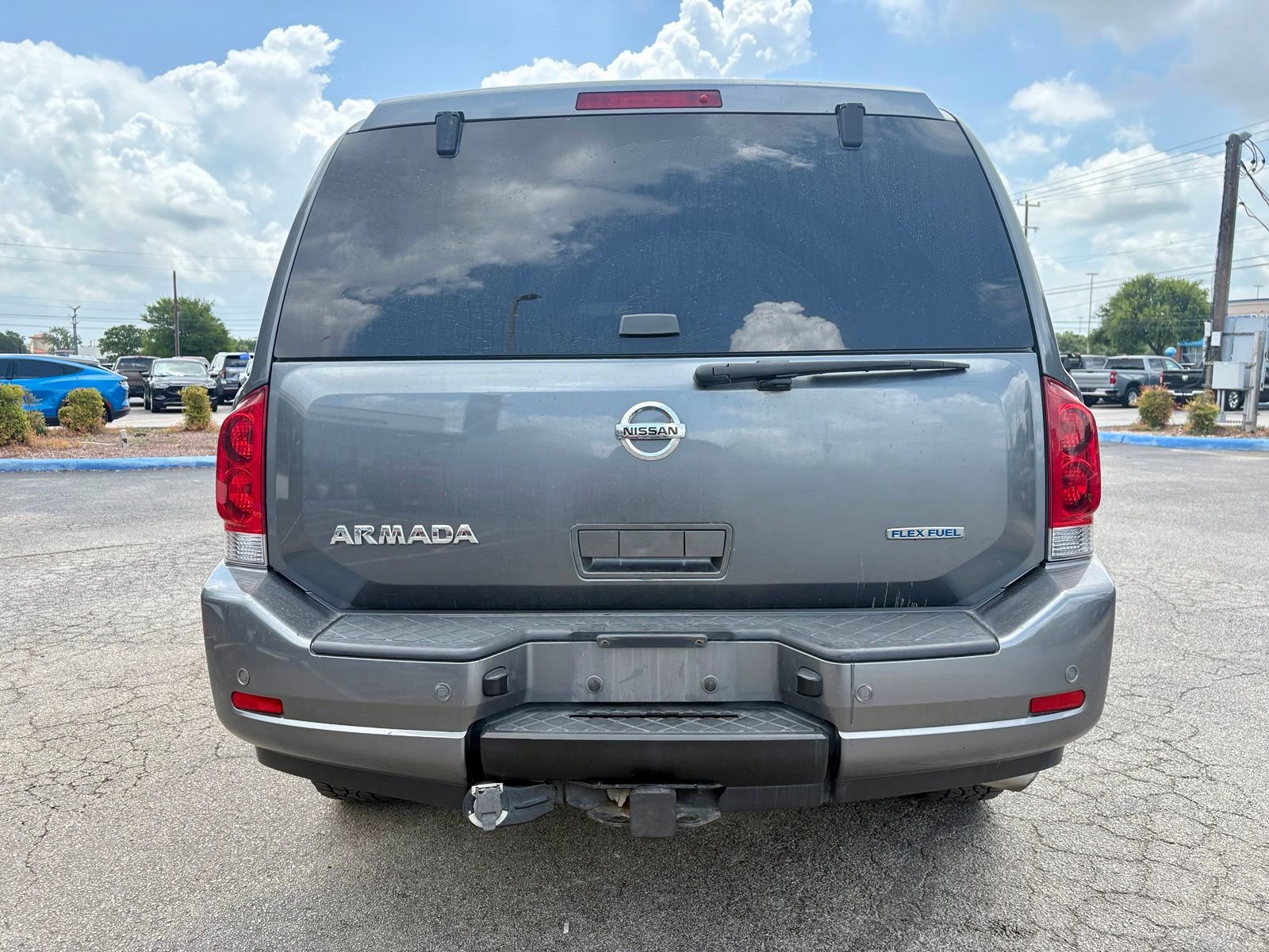 Used 2015 Nissan Armada SV RWD image 6