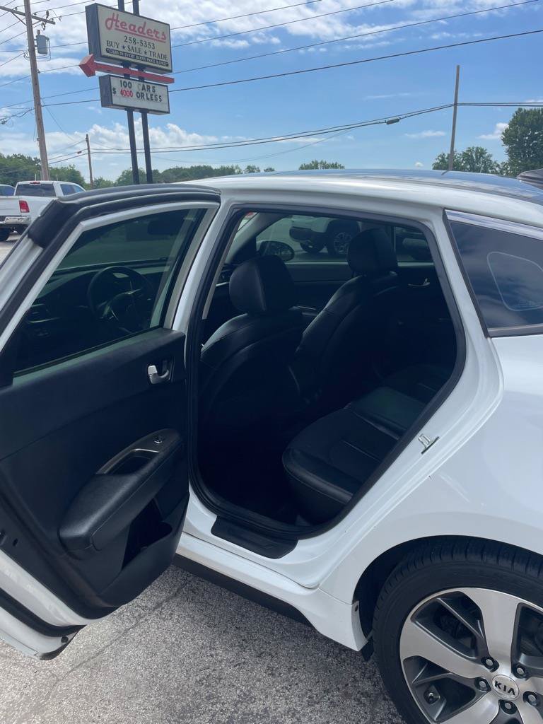 Used 2020 Kia Optima S w/ S Panoramic Sunroof Package FWD image 9