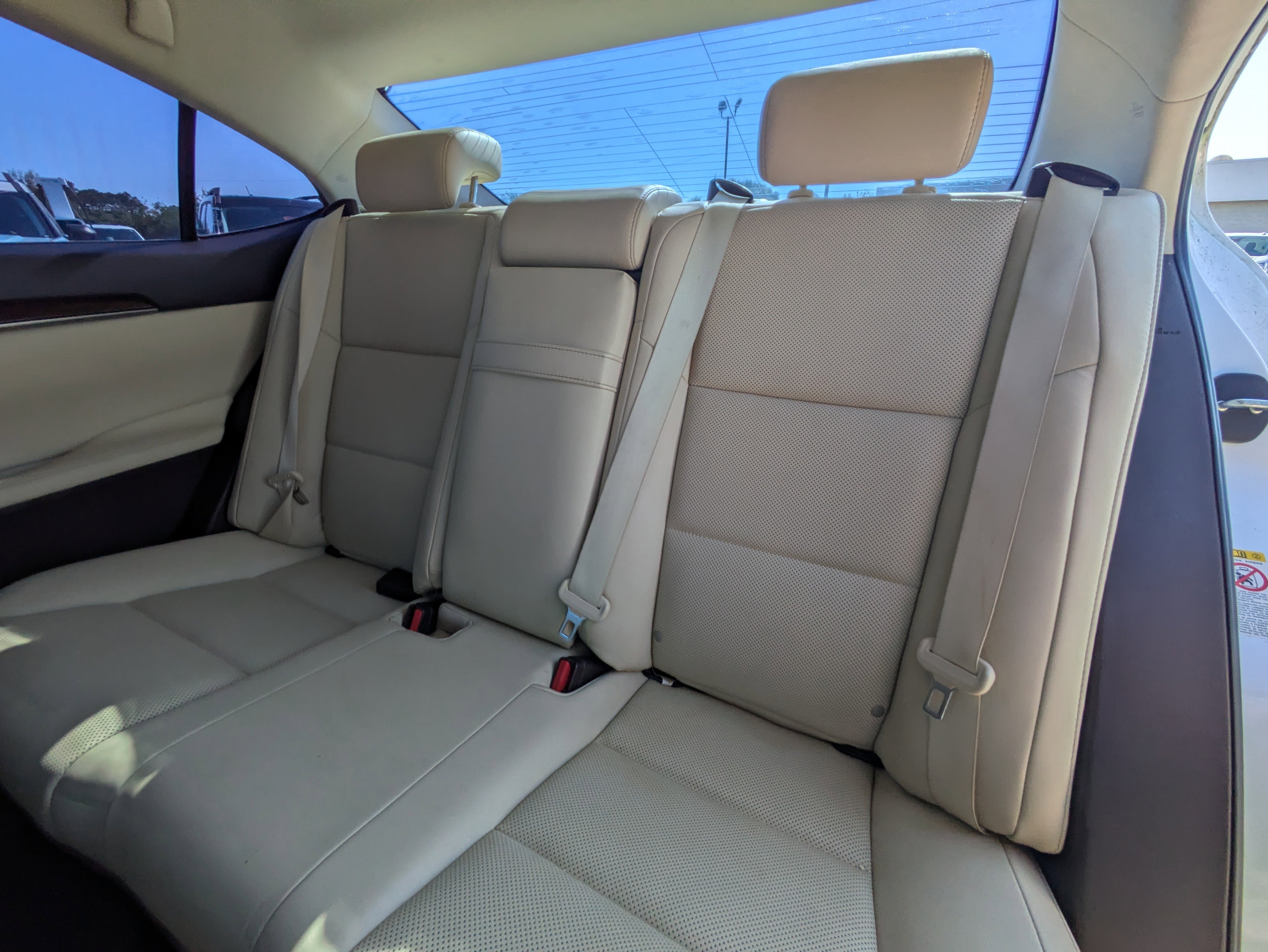 Used 2017 Lexus ES 350 w/ Premium Package FWD image 13