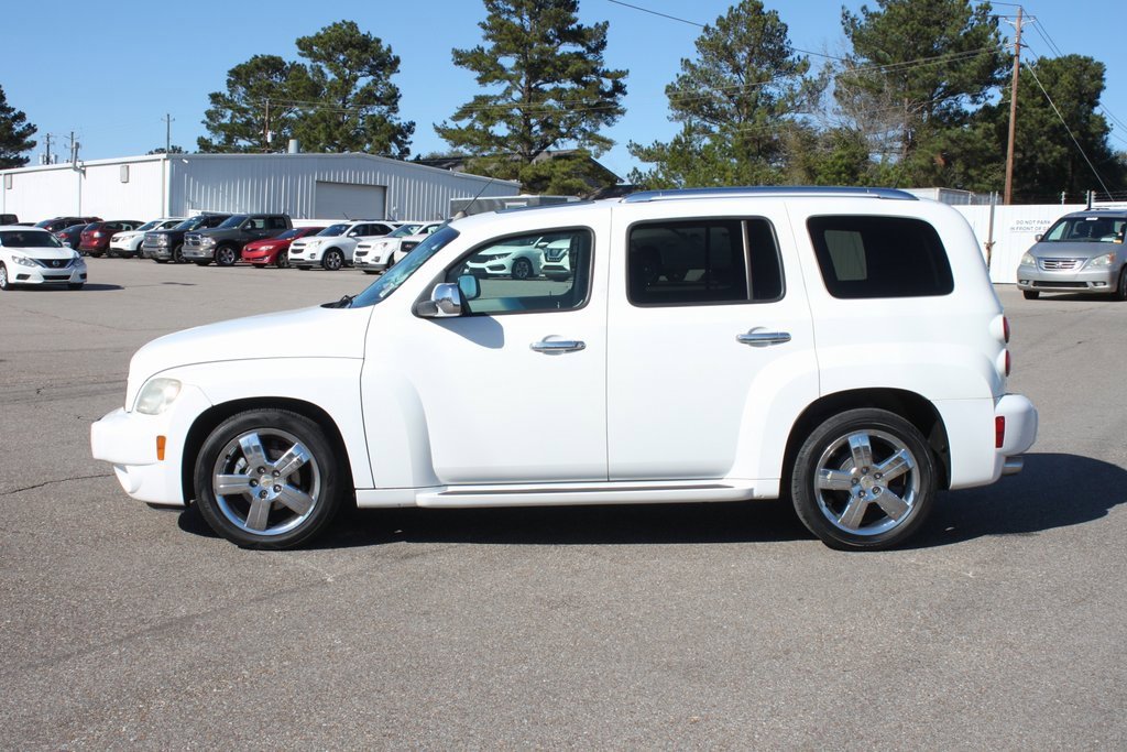 Used 2011 Chevrolet HHR LT w/ LT Preferred Equipment Group image 5