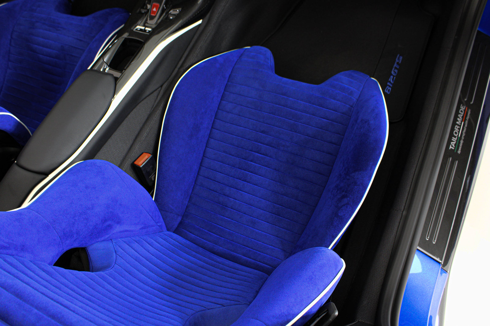 Certified 2022 Ferrari 812 GTS RWD image 69