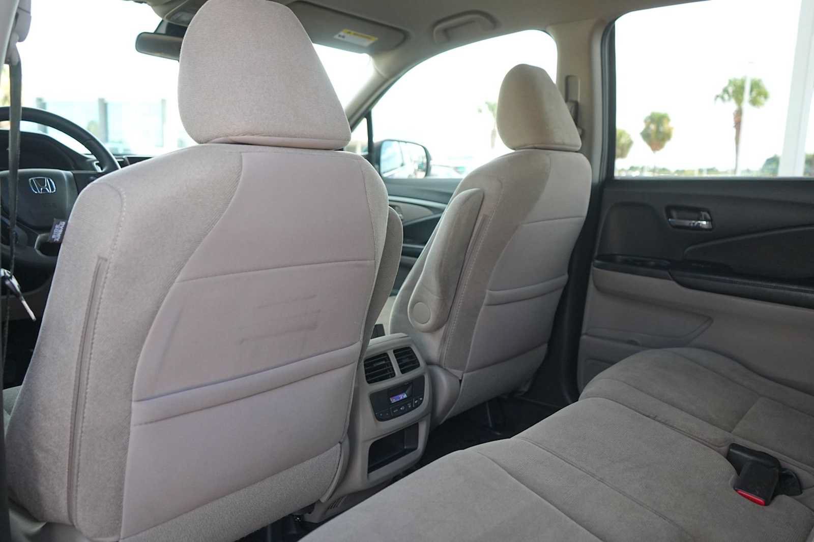 Used 2020 Honda Pilot EX image 13