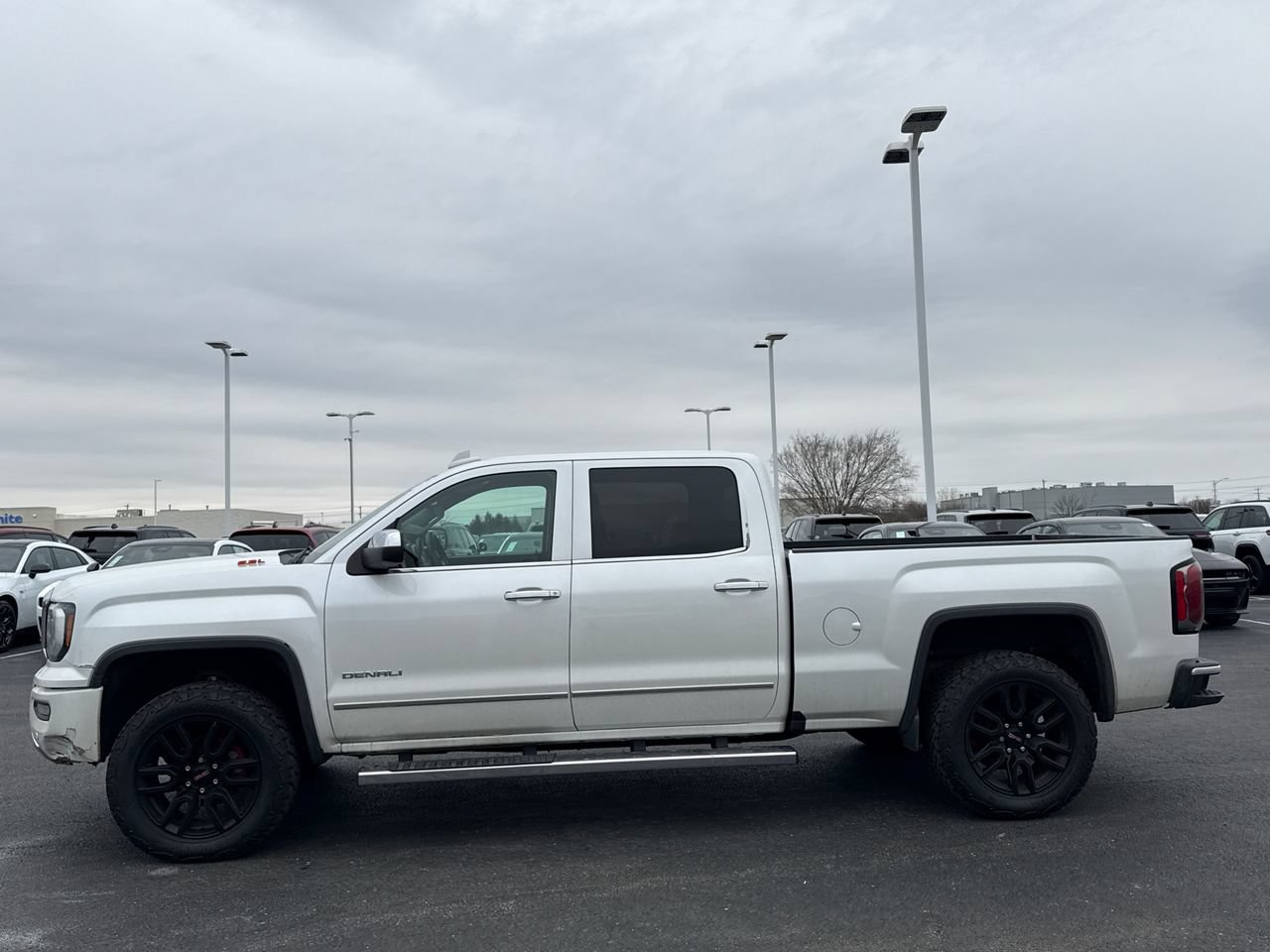 Used 2017 GMC Sierra 1500 Denali AWD/4WD image 6