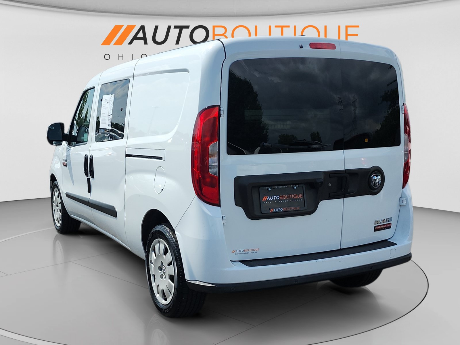 Used 2020 RAM ProMaster City Tradesman SLT w/ Window Group 05 FWD image 3