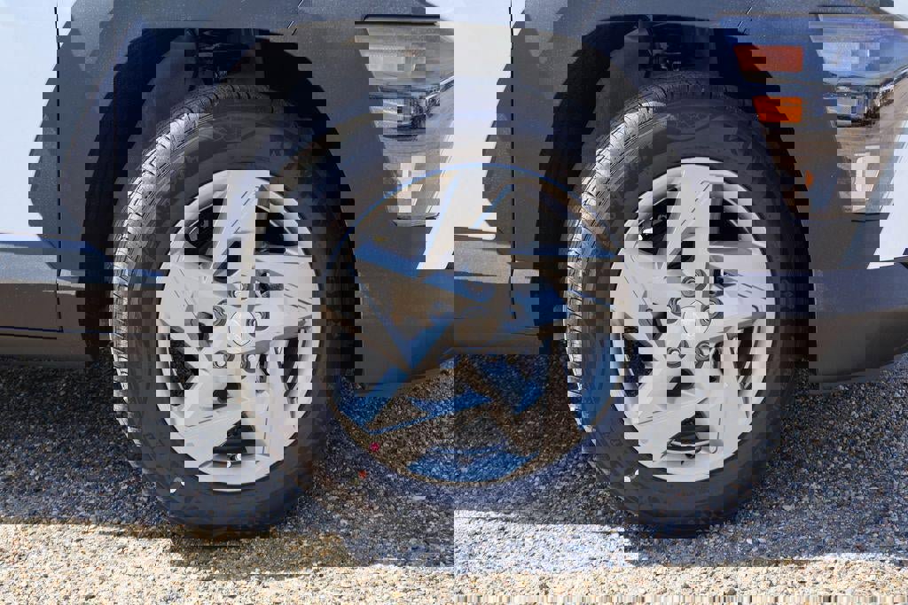 New 2026 Hyundai Kona SE image 31