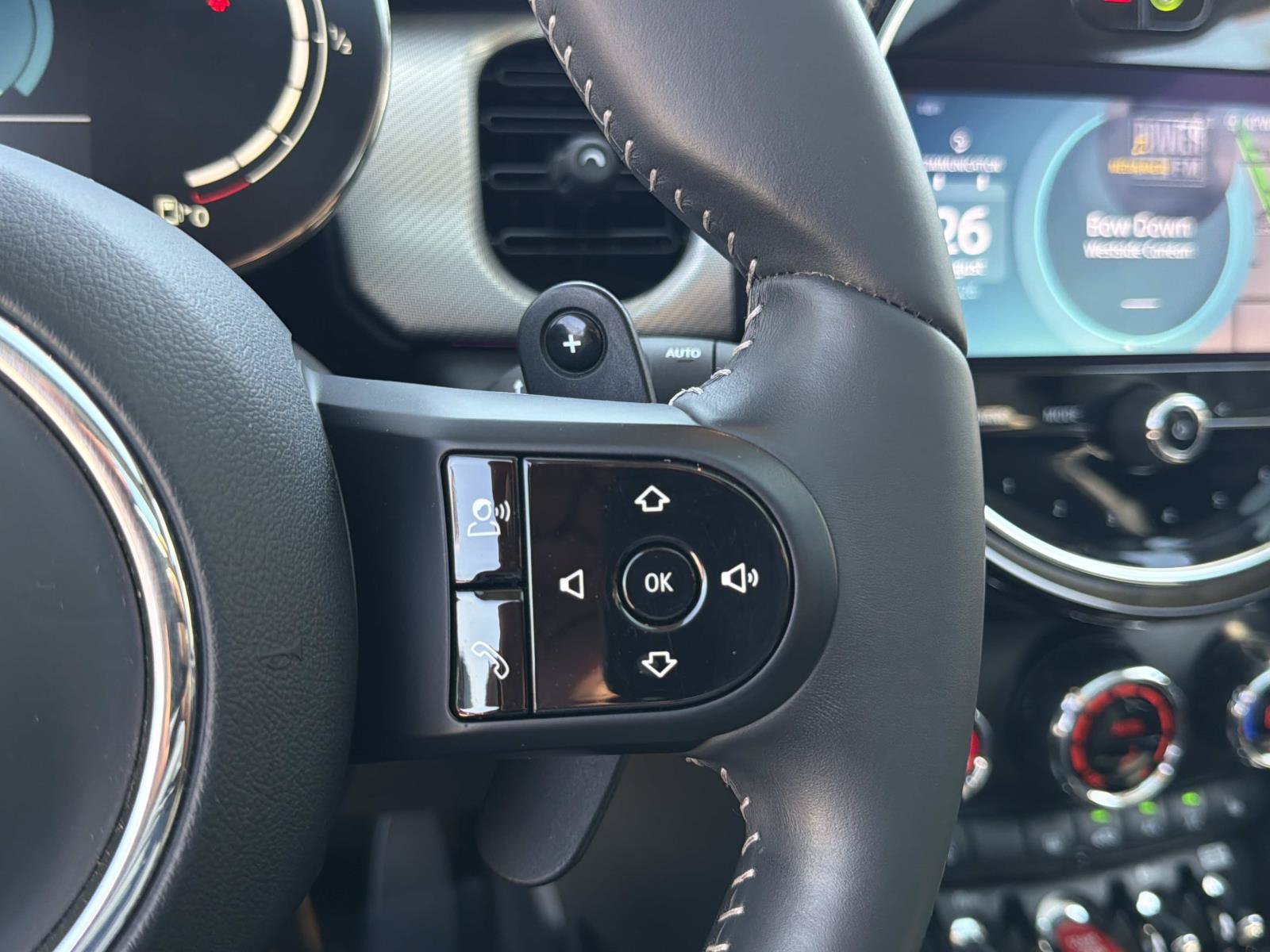 Used 2023 MINI Cooper S FWD image 15