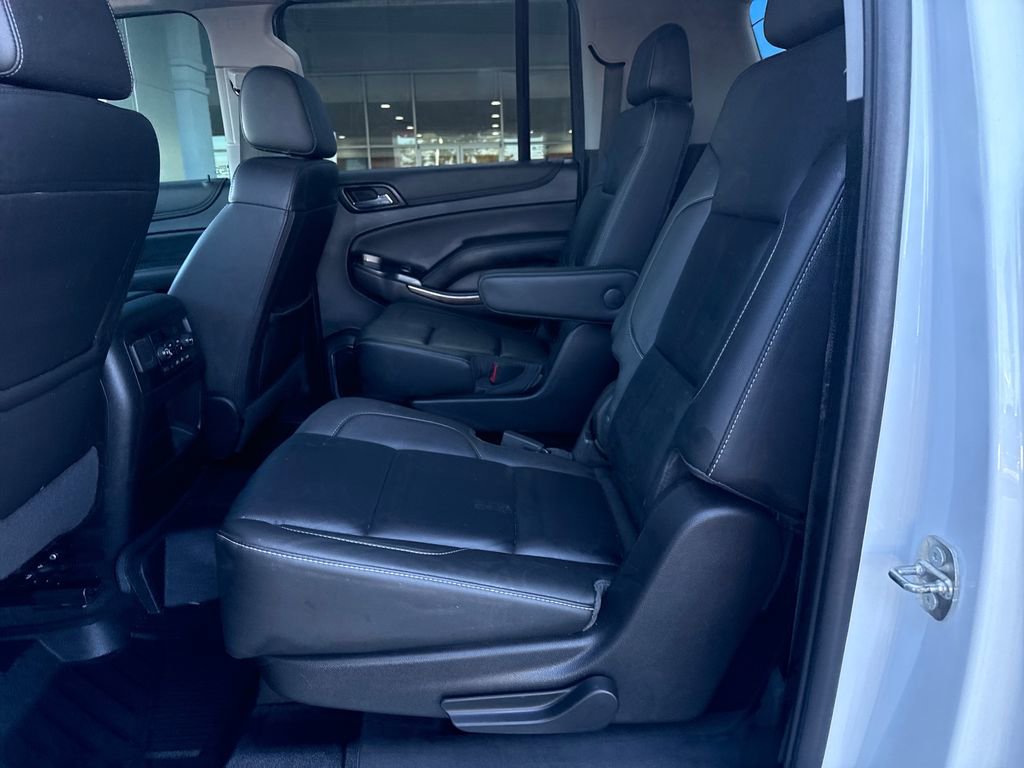 Used 2018 Chevrolet Suburban LT AWD/4WD image 32