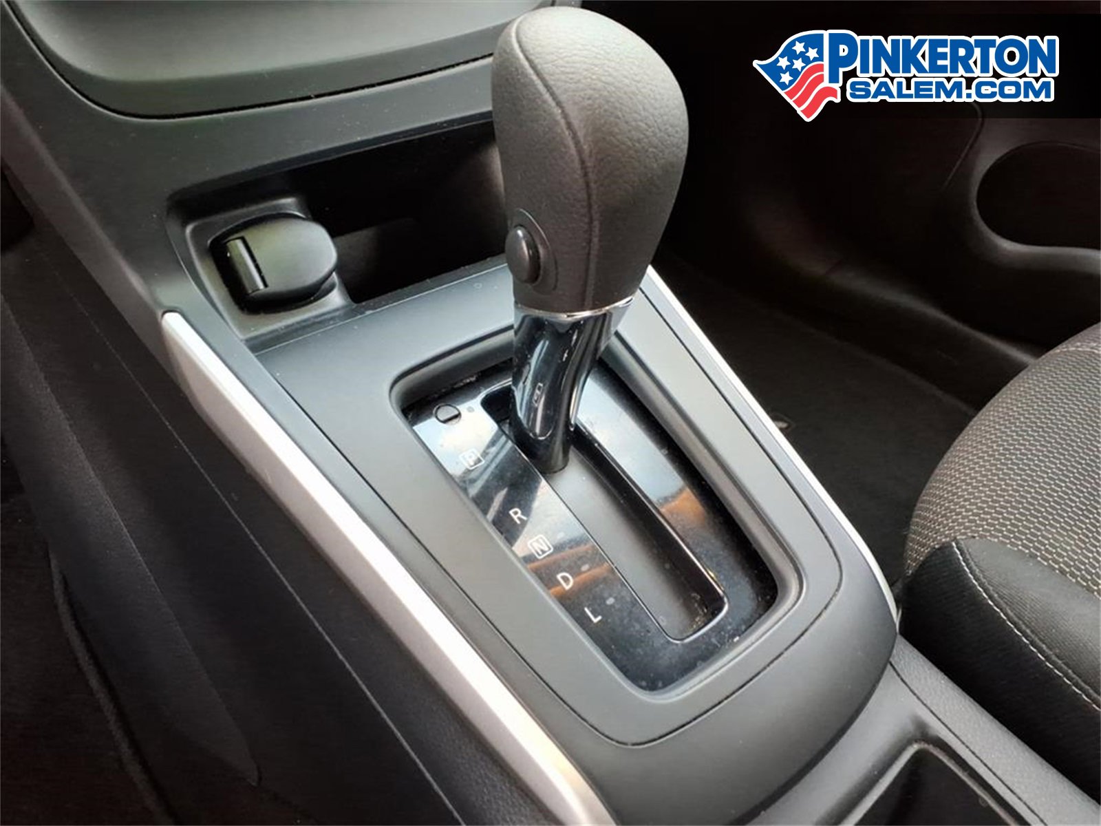 Used 2016 Nissan Sentra S image 23