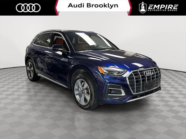 Used 2023 Audi Q5 2.0T Premium w/ Convenience Package AWD/4WD image 1