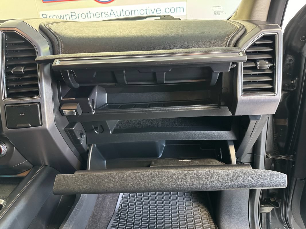 Used 2019 Ford Expedition Platinum AWD/4WD image 39