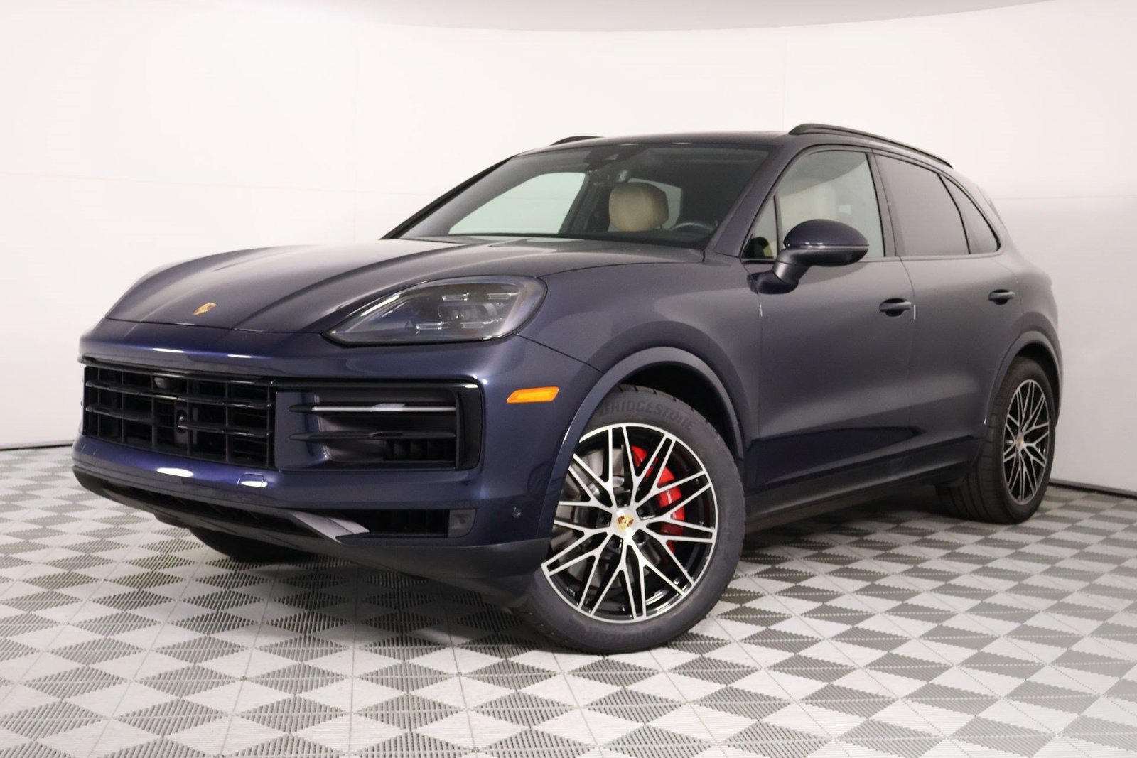 Certified 2024 Porsche Cayenne S