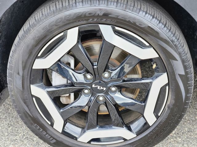 Used 2025 Kia Telluride S image 10