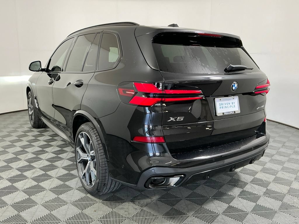 New 2026 BMW X5 xDrive40i w/ M Sport Package AWD/4WD image 7
