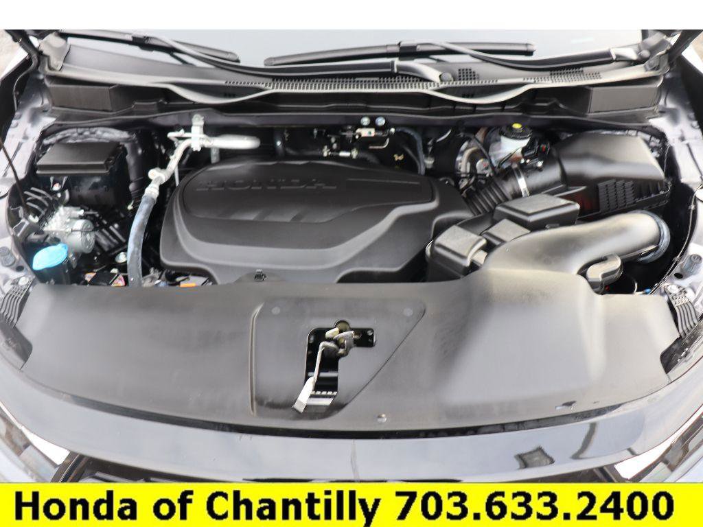 Certified 2025 Honda Odyssey Elite image 35