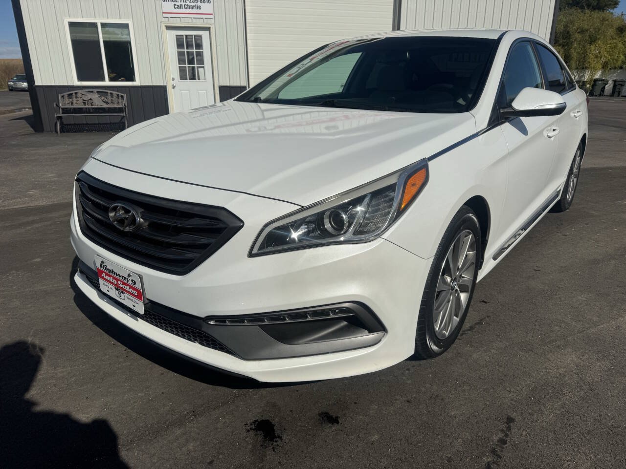 Used 2015 Hyundai Sonata Sport FWD image 8