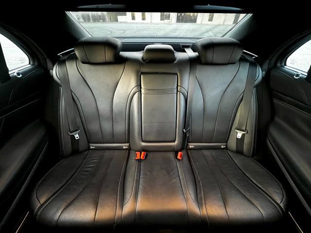 Used 2018 Mercedes-Benz S 450 Sedan image 27