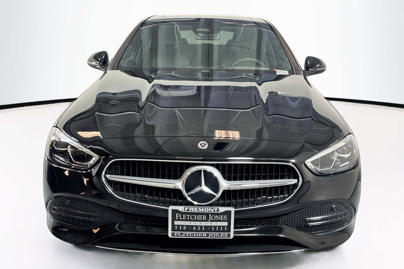 Used 2024 Mercedes-Benz C 300 Sedan image 2