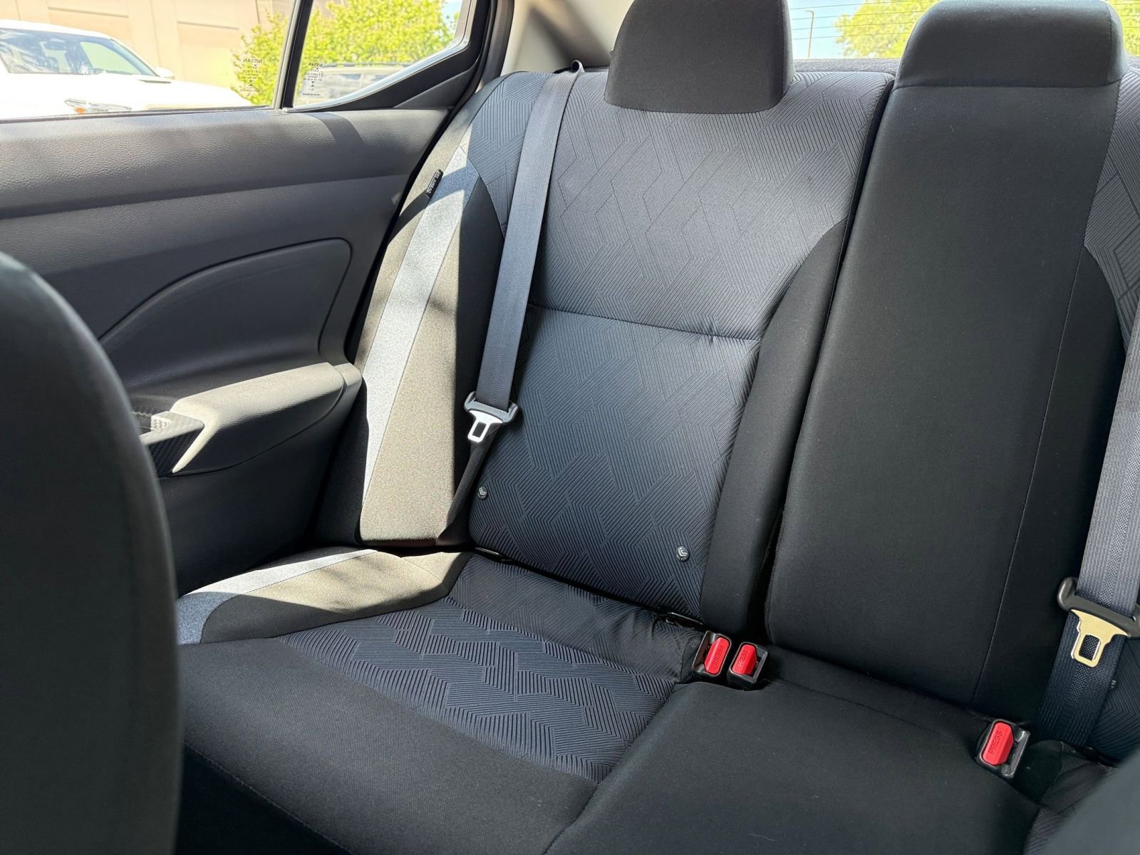 Used 2025 Nissan Versa SV w/ Trunk Package image 39