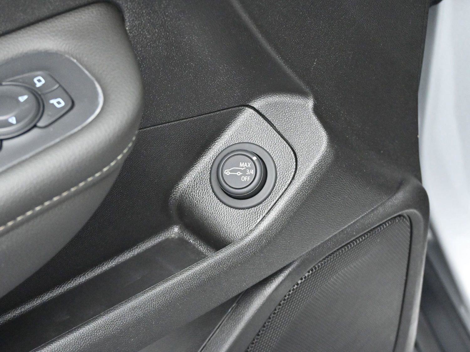 Used 2020 GMC Terrain Denali w/ Denali Premium Package image 14