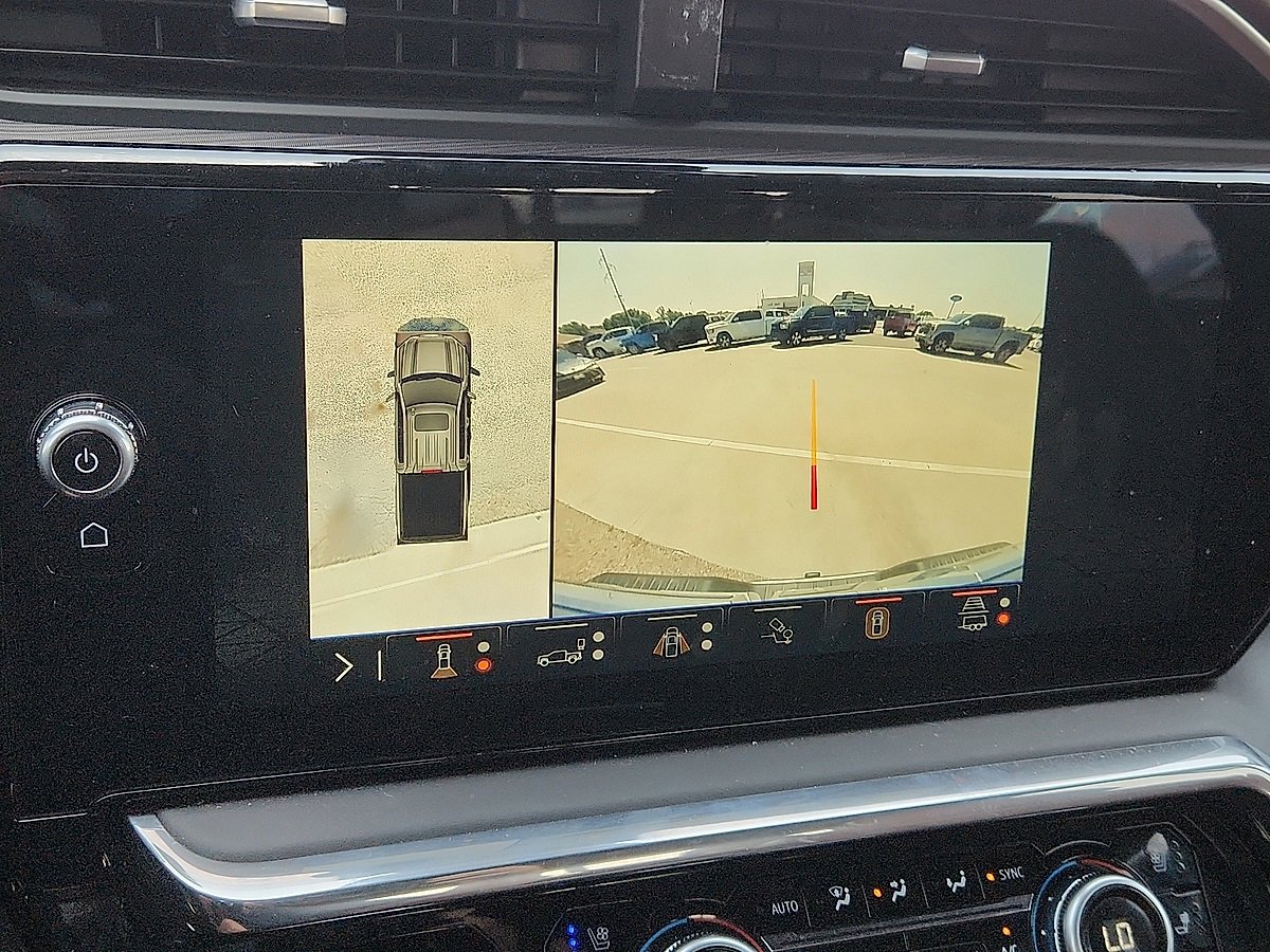 Used 2024 GMC Sierra 1500 Denali Ultimate image 8