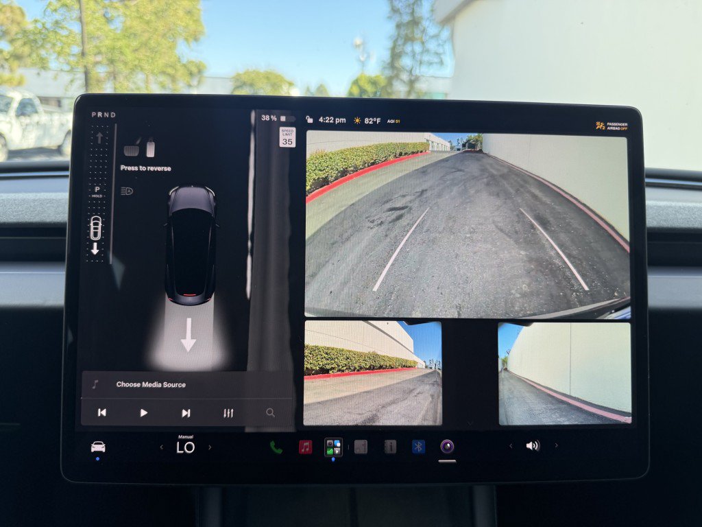 Used 2025 Tesla Model 3 Long Range RWD image 17