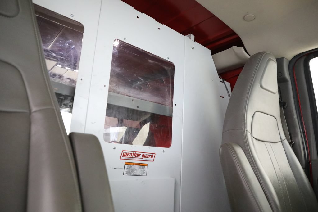 Used 2016 Chevrolet Express 3500 RWD image 8