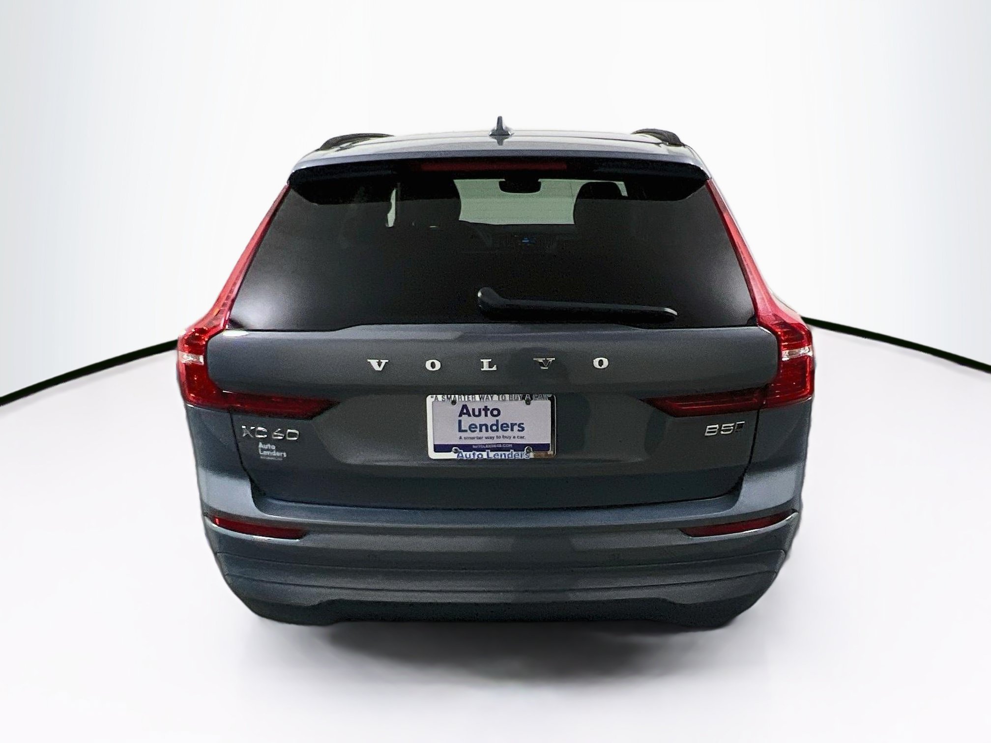 Used 2022 Volvo XC60 B5 Momentum AWD/4WD image 6