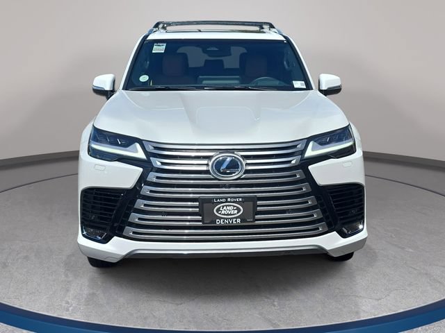 Used 2026 Lexus LX 600 4WD w/ Accessory Package (2T) image 3
