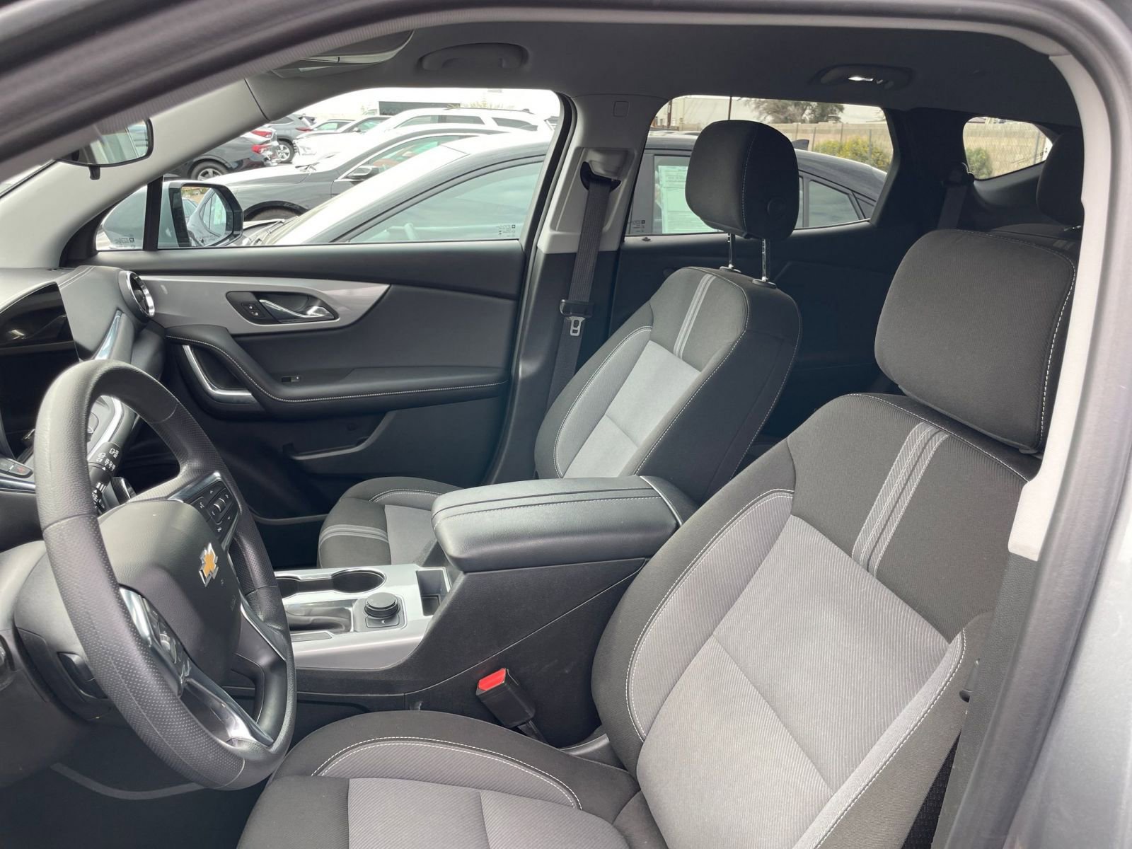 Used 2025 Chevrolet Blazer LT image 37