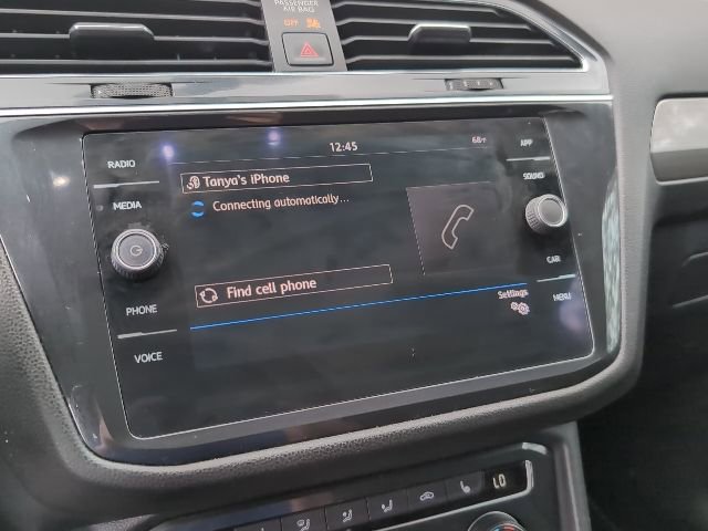 Used 2019 Volkswagen Tiguan SE image 17