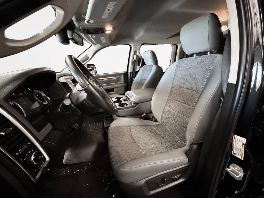 Used 2018 RAM 1500 Big Horn AWD/4WD image 11
